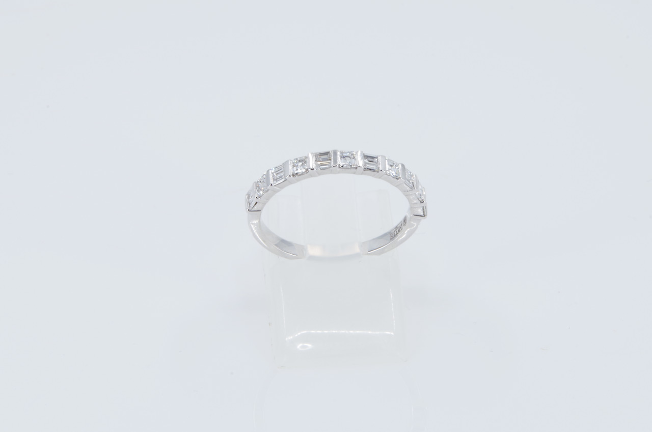 14k White Gold Diamond Fashion Anniversary Band Thumbnail