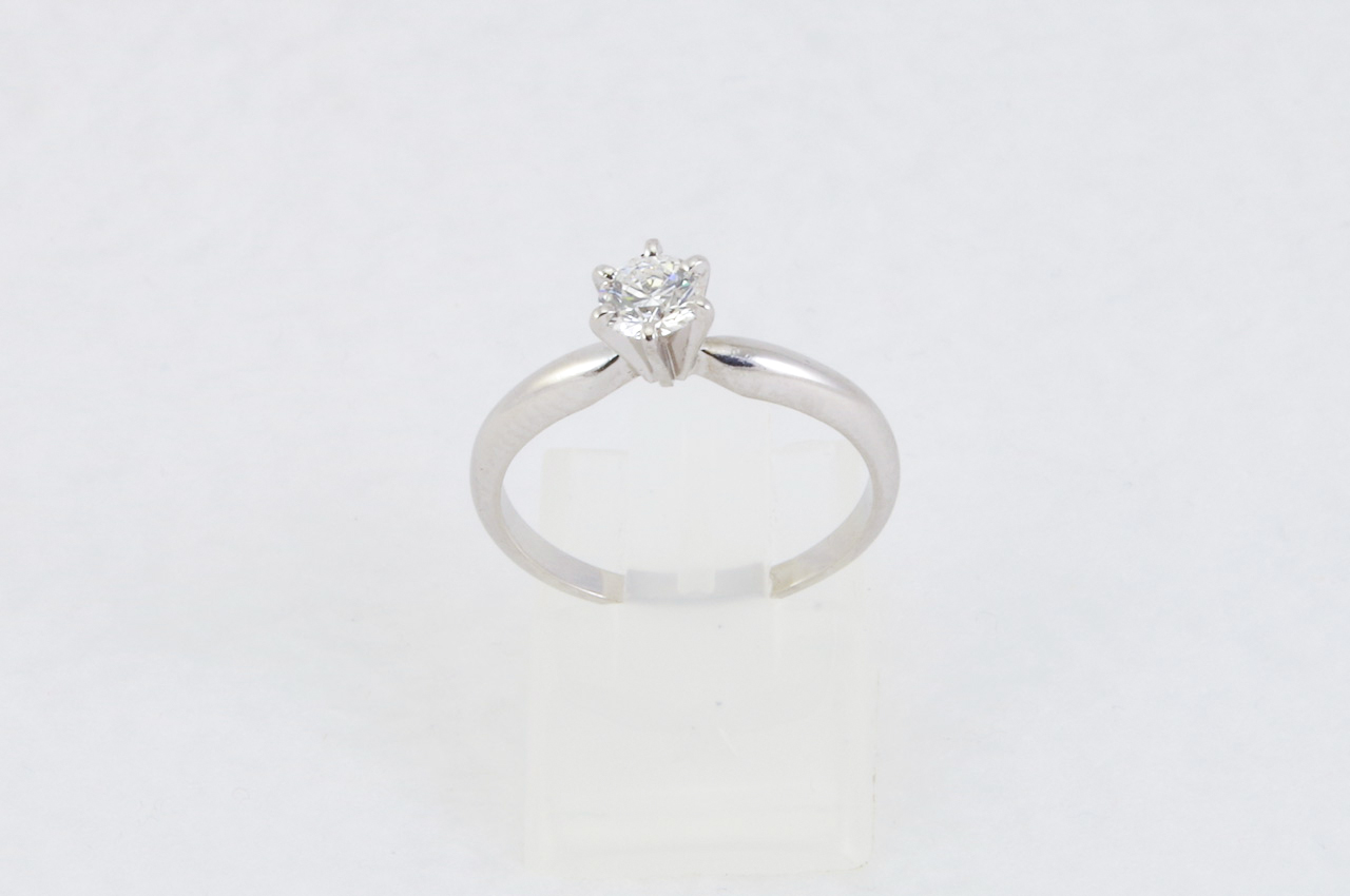 Estate Platinum Dimond Engagement Ring Thumbnail