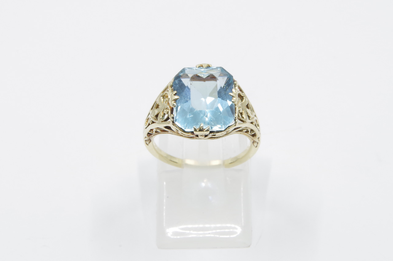 Estate Vintage 14k Yellow Gold Aqua Ring Thumbnail