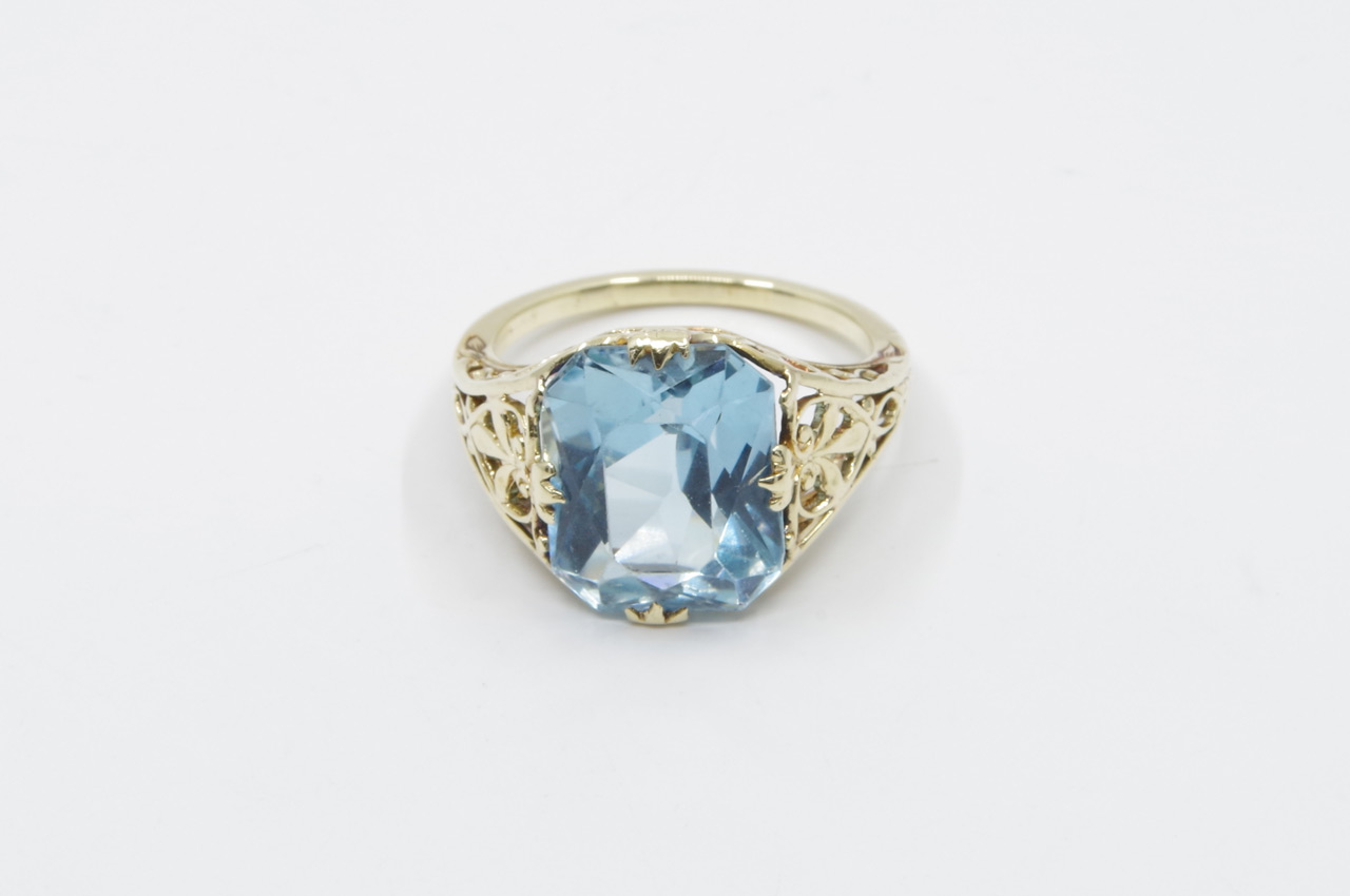 Estate Vintage 14k Yellow Gold Aqua Ring Flat