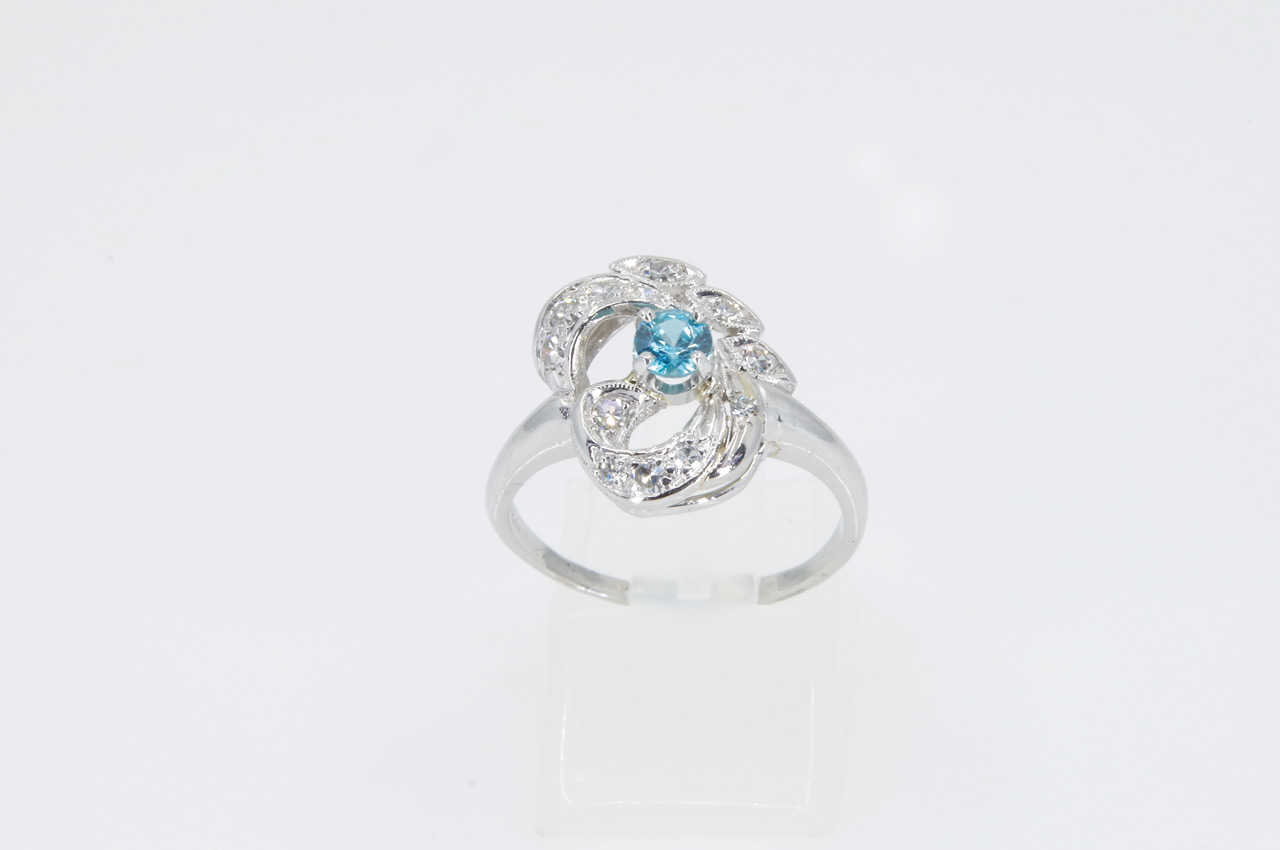 Estate Platinum Vintage Blue Zircon Ring Front