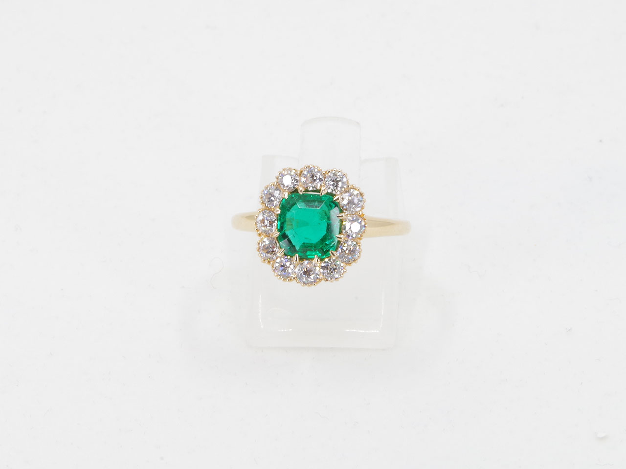 Estate 18K Yellow Gold Emerald & Diamond Ring Thumbnail