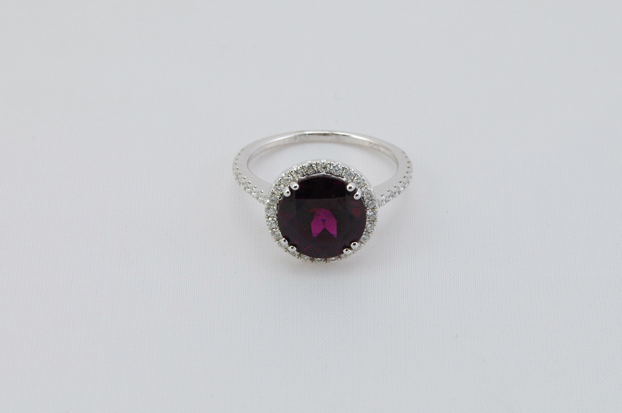 White Gold Round Brilliant Rhodolite Garnet Halo Ring